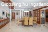 Elad� h�z, Kecskem�t
