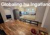 S�rkeszin teljes k�r�en fel�j�tott, t�gas csal�di h�z hatalm