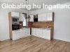 Elad� 90.00 nm-es Fel�j�tott Csal�di h�z P�cs Mecsekoldal/Ri