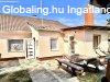 Folyamatosan korszer�s�tett csal�di h�z elad� Karmacson ? �j