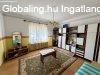 Elad� csal�di h�z �sag�rd, 	K�zs�gben