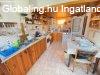 Elad� 150.00 nm-es Fel�j�tott Csal�di h�z Gyula