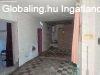 elad�  csal�di h�z - Abony