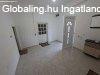 Aba v�ros k�zpontj�ban 4 szob�s csal�di h�z elad�