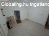 Aba v�ros k�zpontj�ban 4 szob�s csal�di h�z elad�