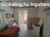 Karancskeszi csendes, nyugodt utc�j�ban Elad� hangulatos par