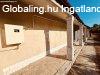 Elad� csal�di h�z T�pi�s�g, 	Bicskei utca