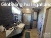Fel�j�tott csal�di h�z hatalmas telekkel �s �zleti lehet�s�g