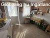 Elad� 56.00 nm-es Csal�di h�z Jen�