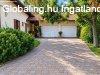 Elad� csal�di h�z Vecs�s, 	Pest megye