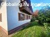 Elad� csal�di h�z Vecs�s, 	Pest megye
