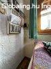 Elad� csal�di h�z Martonv�s�r, 	karakteres, emberi l�pt�k� o