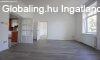 Debrecen-Belv�rosban, 65 m2-es, fel�j�tott, 2 szob�s, h�zr�s
