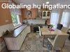 �j �p�t�s� csal�di h�z, csendes utc�ban! - Balaton�sz�d
