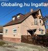 Elad� 120.00 nm-es �jszer� �llapot� Csal�di h�z Kalocsa 51-e