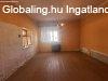 Elad� 97.00 nm-es Fel�j�tand� Csal�di h�z Mez�ber�ny