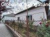 Elad� csal�di h�z Fegyvernek k�zpontj�ban!