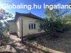 Elad� 4 szob�s csal�di h�z, sarki telken, gar�zzsal Szolnoko