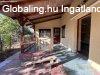 Elad� 4 szob�s csal�di h�z, sarki telken, gar�zzsal Szolnoko