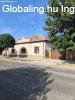 Tiszaf�ldv�r legk�zpontibb r�sz�n elad� egy 3+f�l szob�s csa