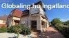Gy�r-M�nf�csanakon, nagy telken, k�t lak�egys�gb�l �ll�, 10 
