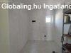 Ong�n elad� teljesen �j csal�di h�z