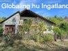 Etes elad� csal�di h�z csendes mell�k utc�ban