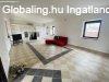 Fel�j�tott, medenc�s polg�ri csal�di h�z elad� J�szber�ny k�
