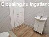 J�sztelken, 90 nm-es, 2 szob�s, fel�j�tott csal�di h�z elad�