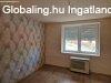 J�sz�roksz�ll�son 79 nm-es, fel�j�tott, 3 szob�s csal�di h�z