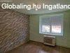 J�sz�roksz�ll�son 79 nm-es, fel�j�tott, 3 szob�s csal�di h�z