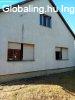 Elad� 100.00 nm-es Fel�j�tand� Csal�di h�z Gyomaendr�d