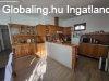 Elad� csal�di h�z Gencsap�ti, 	Gencsap�ti csendes utc�j�ban
