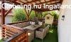 Elad�  Cs�m�r, 	Zr�nyi Mikl�s utca