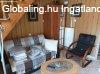 Elad� Csal�di H�z Vonyarcvashegy csendes utc�j�ban