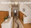 Elad� k�tszintes t�gla �p�t�s�, h�szigetelt csal�di h�z �jsz