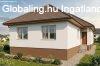 Elad� 123m2-es Csal�di h�z, Cs�r�g