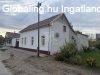 Elad� csal�di h�z Kistelek, 	Kistelek csendes utc�j�ban