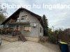 Monoron 3 szoba + nappalis fel�j�tott csal�di h�z