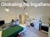 Elad� csal�di h�z N�tincs, 	K�zs�gben