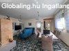 Elad� medenc�s csal�di h�z Balatonfenyvesen!