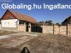 Elad� 58.00 nm-es Fel�j�tott Csal�di h�z Mez�ber�ny