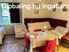 Balatonvilgosi csaldi hz, csendes utcban elad