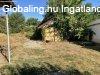 Eleken feljtand csaldi hz a kzpontban elad