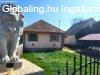 Elad 102 nm-es Feljtott Csaldi hz Lrinci